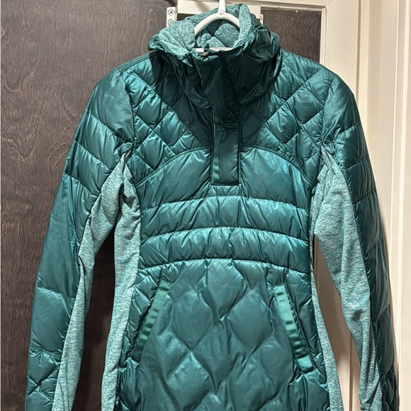 Lululemon Warm Puffer Zip Up - Picture 1 of 2